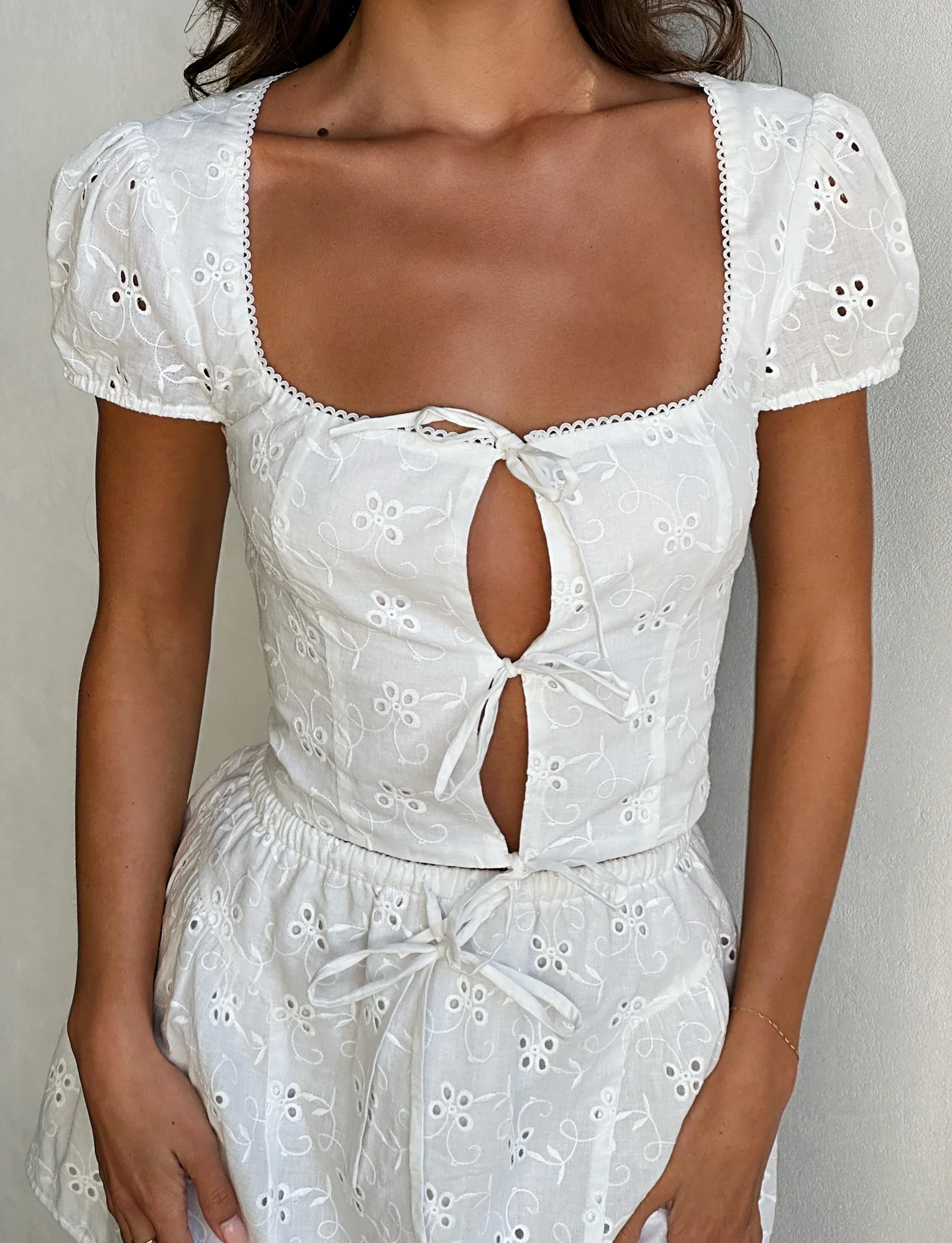 KAYLEIGH TOP - WHITE - Stylemaxs